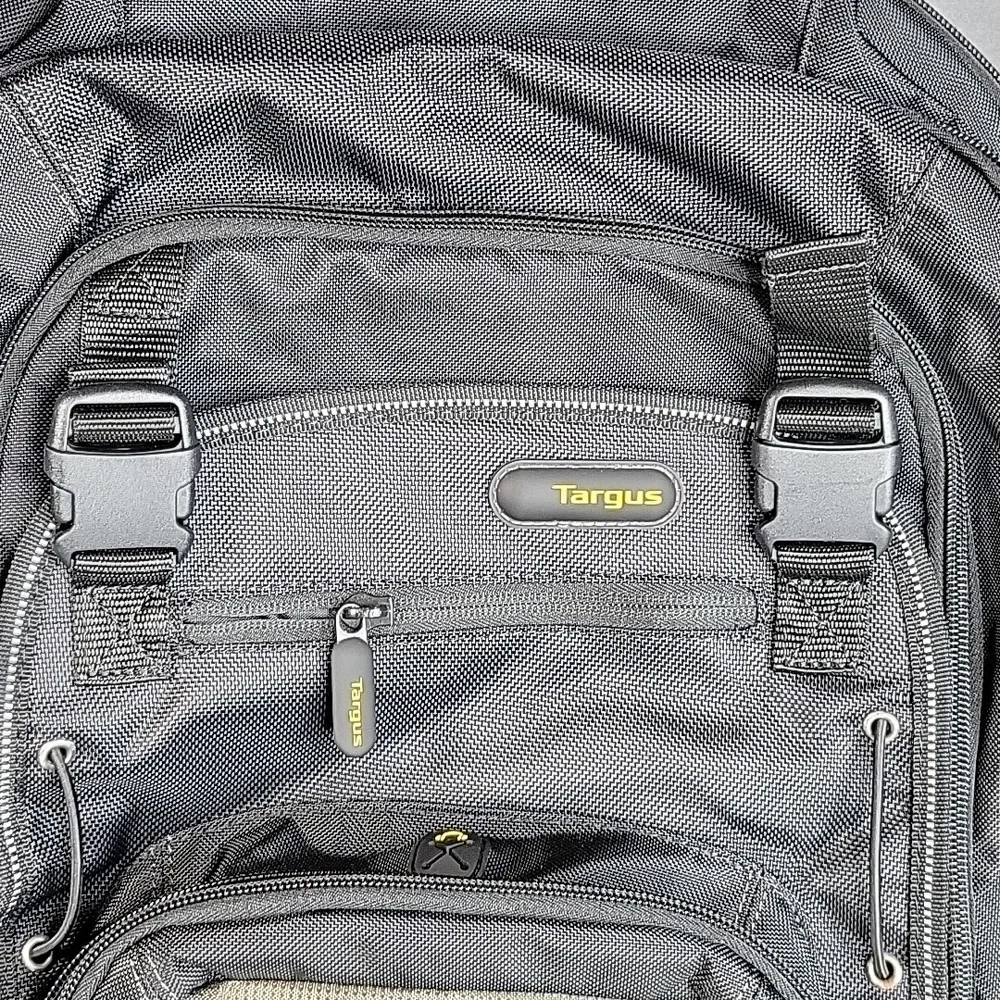 TARGUS Black and Gray Backpack‎